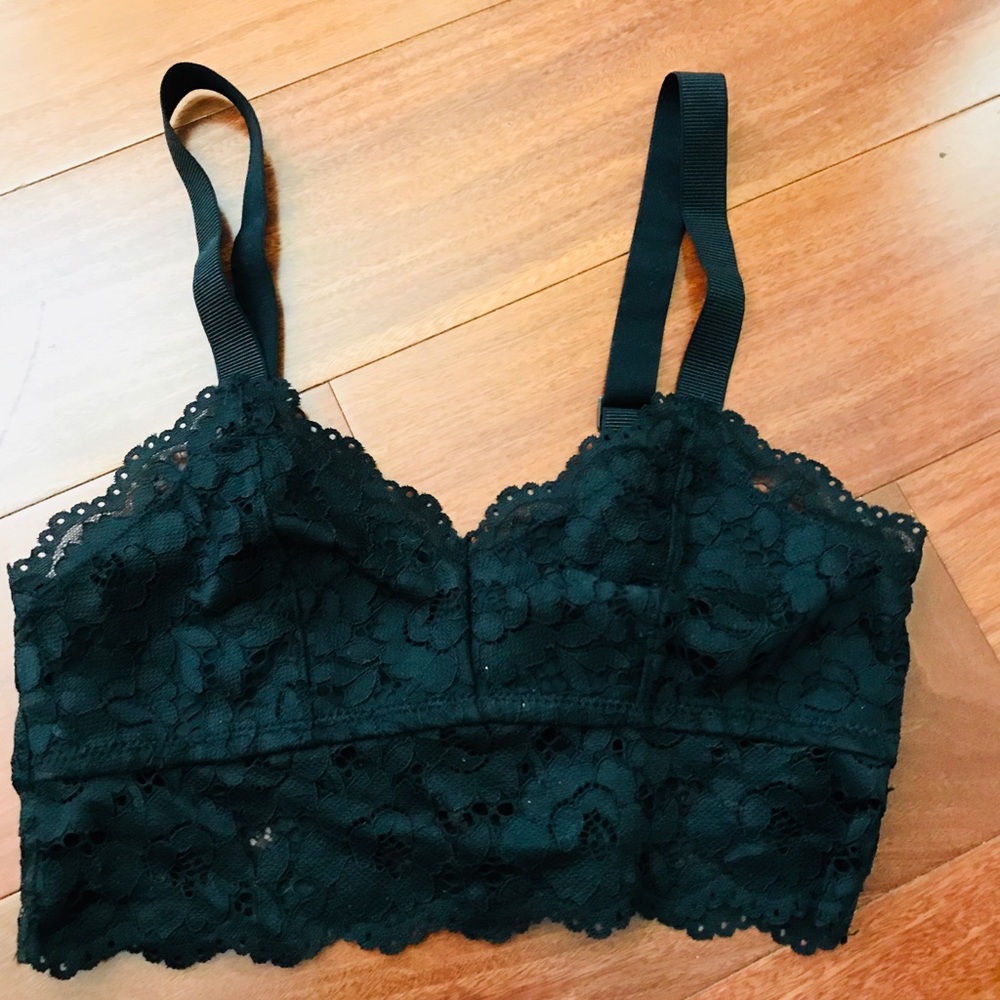 black bralette